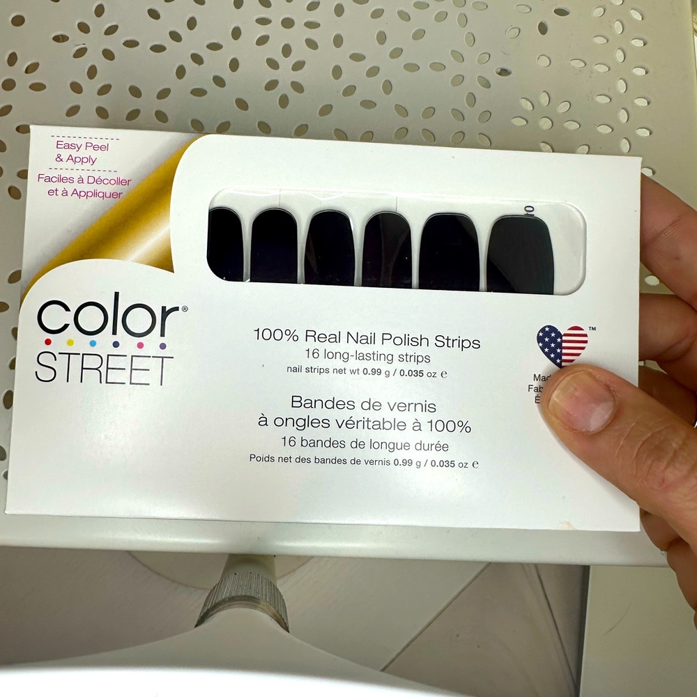 Color Street Made In Milan Nail Polish Strips - Picture 5 of 6